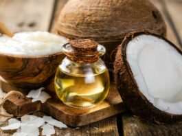 Lợi ích của dầu dừa đối với tóc và cách sử dụng dầu dừa trong chăm sóc tóc hằng ngày Lợi ích của dầu dừa đối với tóc