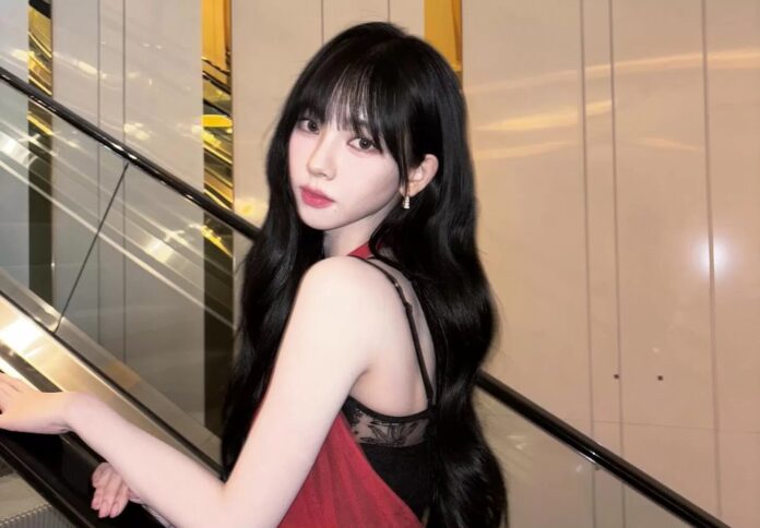 Karina aespa là đại diện tiêu biểu của làn sóng idol Gen 4 – thế hệ thần tượng mới đang mở rộng ảnh hưởng toàn cầu với phong cách hiện đại và sức sáng tạo mạnh mẽ (Ảnh: Internet)