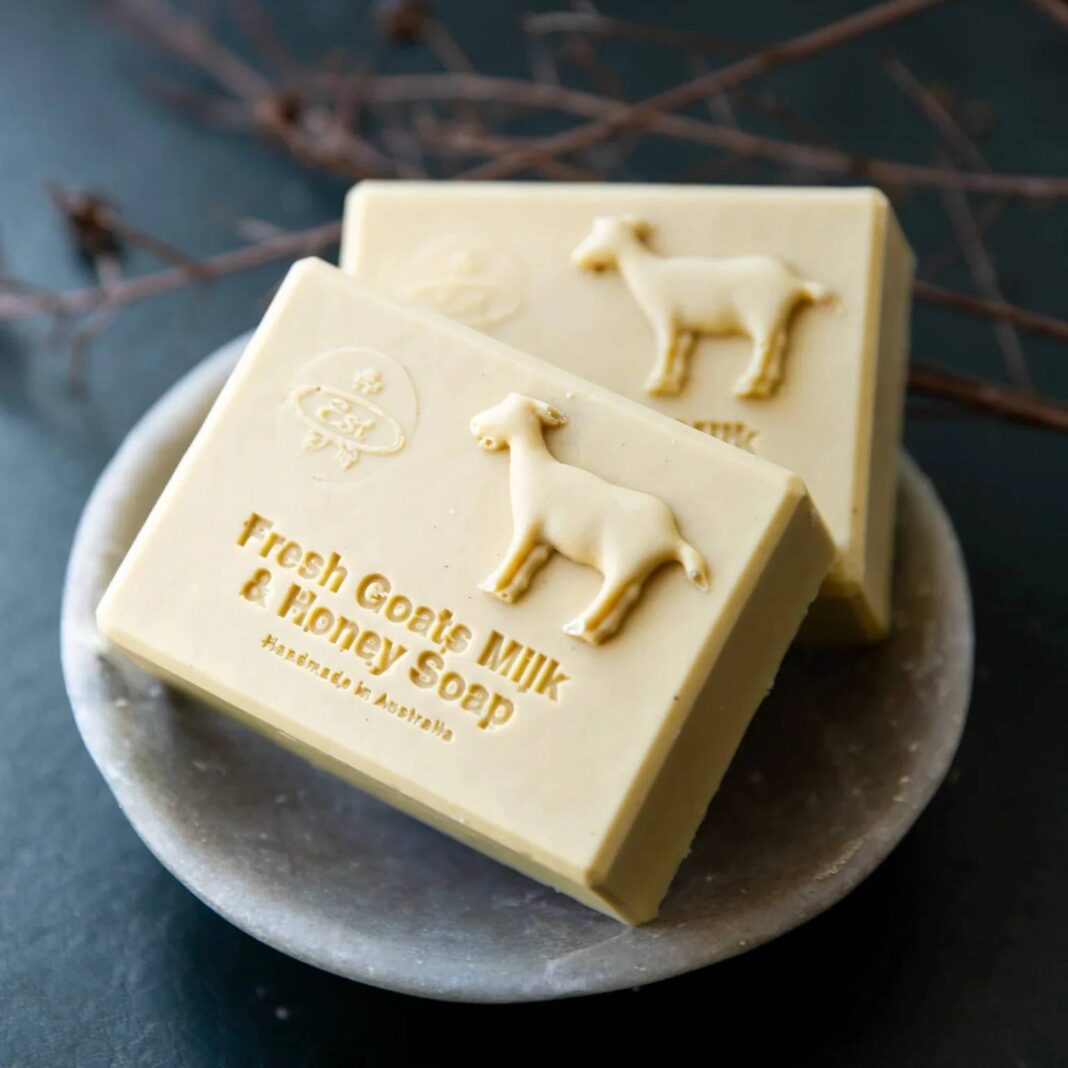 7 lợi ích tuyệt vời của xà phòng sữa dê cho làn da của bạn