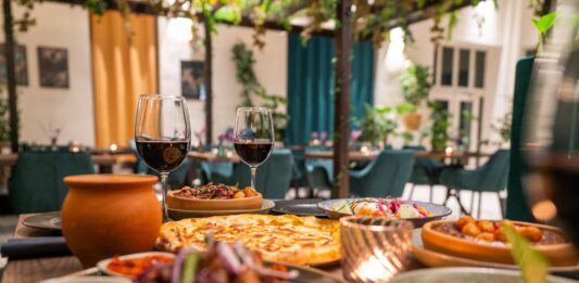 TOP quán ăn ngon và rẻ nhất Helsinki: Food-tour không lo cháy ví