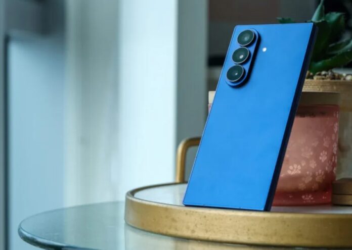 Điện thoại Galaxy Z Fold 7 (Ảnh: Internet) Điện thoại Galaxy Z Fold 7 (Ảnh: Internet)