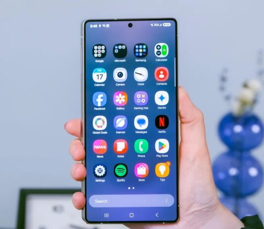 Các bước cần chuẩn bị để nâng cấp lên phiên bản beta One UI 8 trên thiết bị Samsung Đảm bảo bộ nhớ còn trống 10Gb và pin trên 30% (Ảnh: Internet)