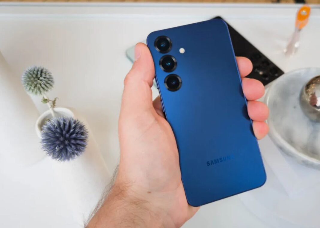 Điện thoại Galaxy S25 của Samsung (Ảnh: Internet)