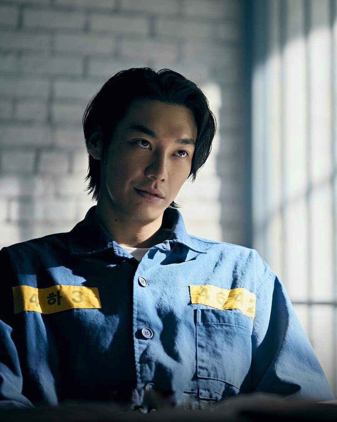 Nam diễn viên lại có bước chuyển mình sang những vai phản diện có chiều sâu cực kỳ ấn tượng (Nguồn ảnh: Internet)