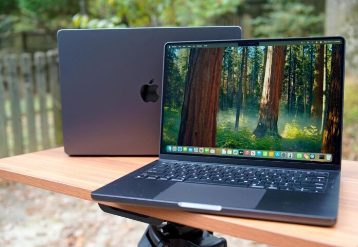 MacBook Pro 14 inch của Apple (Ảnh: Internet)