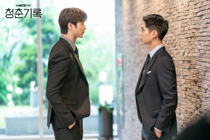 Byeon Woo Seok và Park Bo Gum từng khiến khán giả yêu thích bởi “visual song kiếm hợp bích” trong "Record of Youth" (Ảnh: Internet)