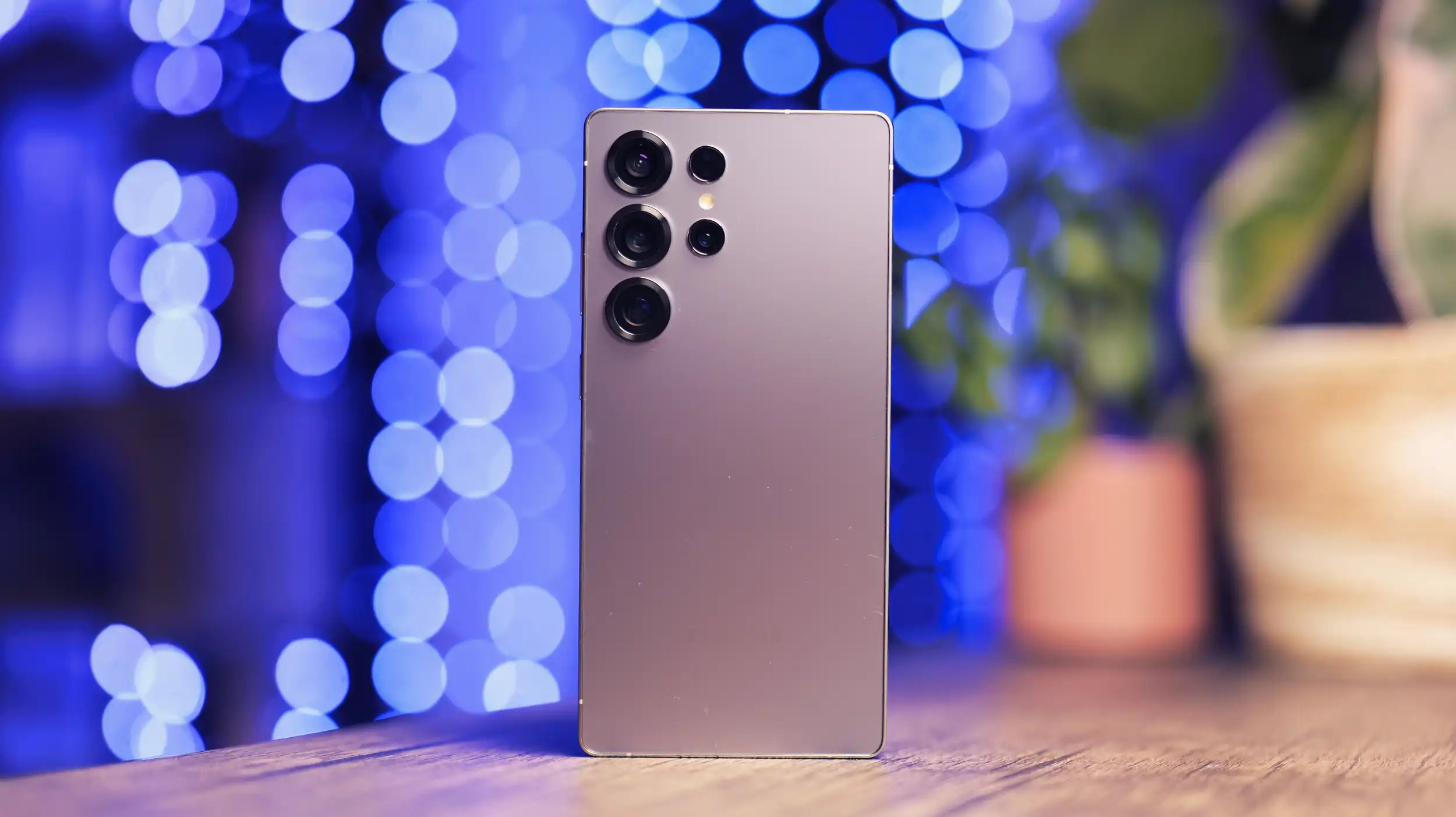 Doanh số ấn tượng của S25 Ultra xuất phát từ chiến lược thiết kế và uy tín thương hiệu lâu năm của Samsung (Ảnh: Internet)