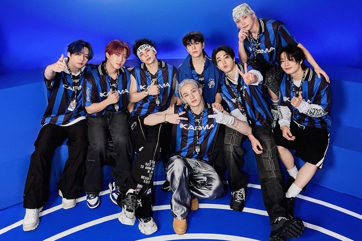 Stray Kids là nhóm nhạc nam gồm 8 thành viên, ra mắt vào năm 2018 dưới trướng JYP Entertainment. Họ được biết đến với phong cách âm nhạc tự sản xuất, nội dung giàu chiều sâu và chất lượng biểu diễn mạnh mẽ, giúp định hình lại xu hướng K-pop đương đại (Ảnh: Internet)