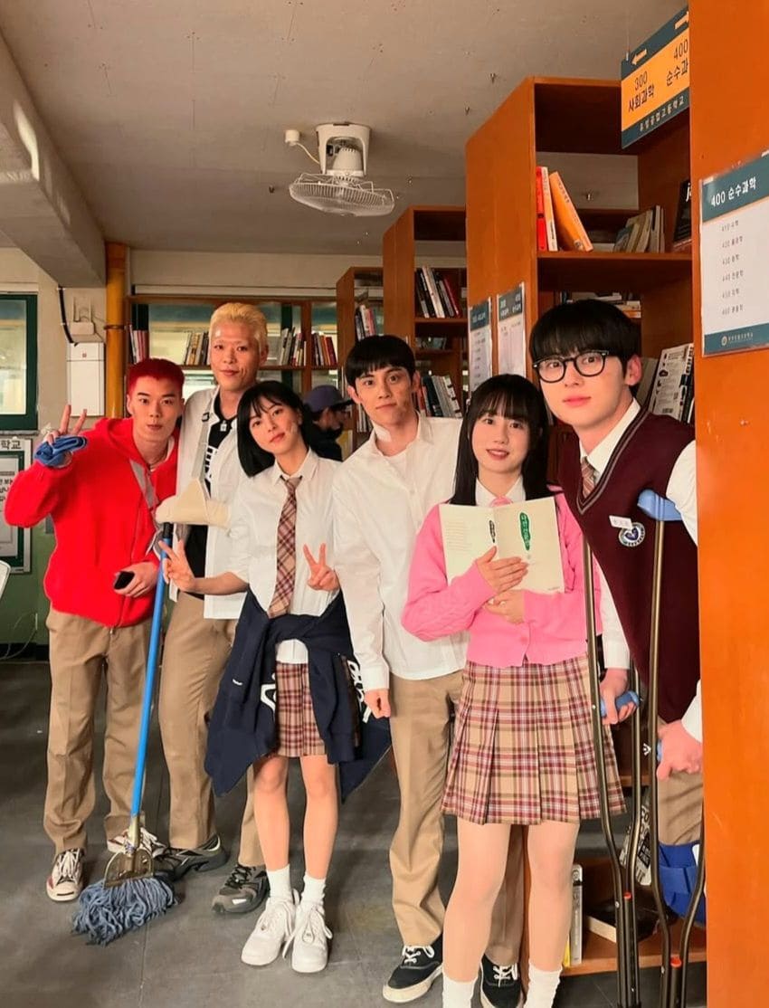 Study Group là 1 trong những bộ phim chuyển thể được yêu thích nhất đầu năm 2025 (Nguồn ảnh: Internet)