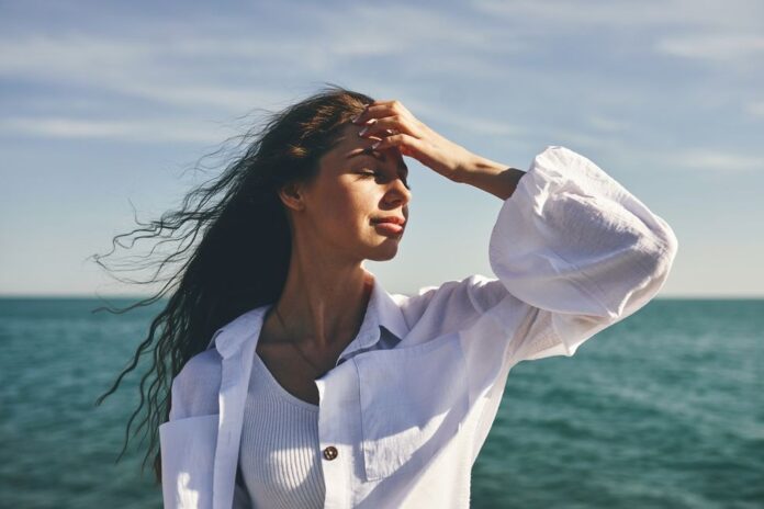 Cách bảo vệ bản thân trong tháng cô hồn, tránh xui cầu may hiệu quả (Ảnh: Internet)