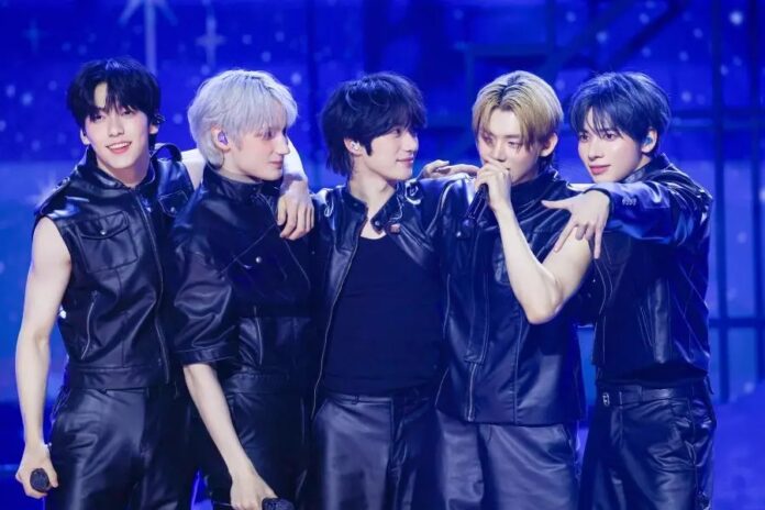 Việc gia hạn hợp đồng sớm (chỉ sau hơn 5 năm kể từ ngày debut) được đánh giá là hiếm có trong ngành công nghiệp K-pop, cho thấy sự tin tưởng lẫn nhau giữa nghệ sĩ và công ty quản lý (Ảnh: Internet)