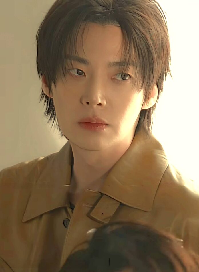 Nam diễn viên Ahn Jae Hyun