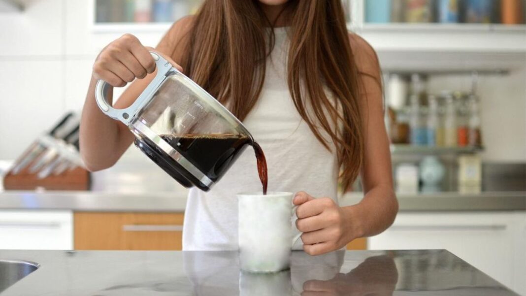 7 dấu hiệu cho thấy bạn đang tiêu thụ quá nhiều caffeine