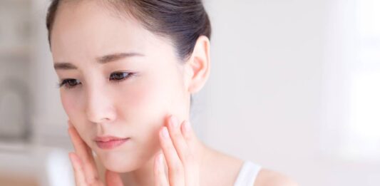 8 loại thực phẩm có thể âm thầm phá hủy làn da từ bên trong