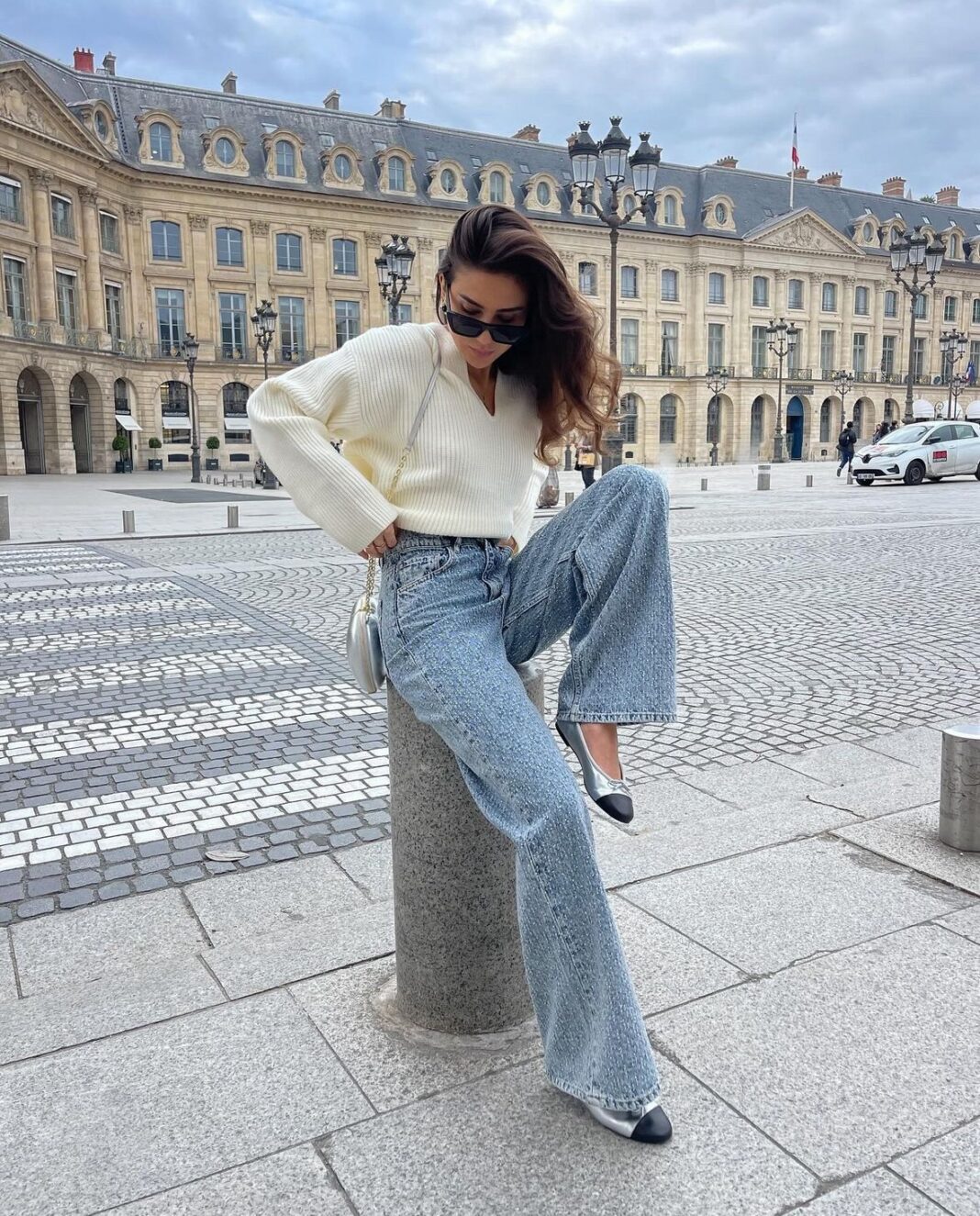 7 kiểu giày hoàn hảo khi kết hợp với quần jeans ống rộng 7 kiểu giày hoàn hảo khi kết hợp với quần jeans ống rộng