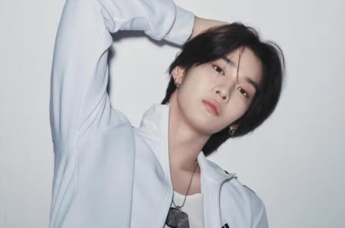 Trong Produce 101, Bae Jin Young từng bị đánh giá thấp ở những vòng đầu do thiếu kinh nghiệm, nhưng anh nhanh chóng tạo dấu ấn nhờ sự nỗ lực không ngừng. Cụm từ “practice bug” (bọ nghiện luyện tập) thường được fan dùng để gọi anh (Ảnh: Internet)