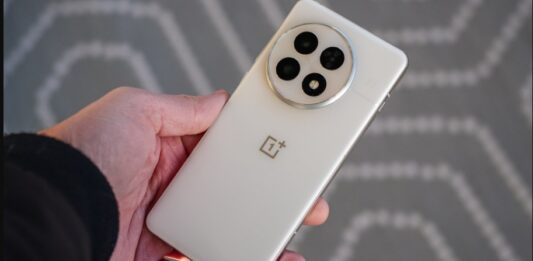 Điện thoại OnePlus sẽ ngưng hợp tác với thương hiệu Hasselblad về ống kính camera Điện thoại OnePlus 13 (Ảnh: Internet)