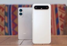 Điện thoại TECNO Slim so với Galaxy S25 Edge (Ảnh: Internet)