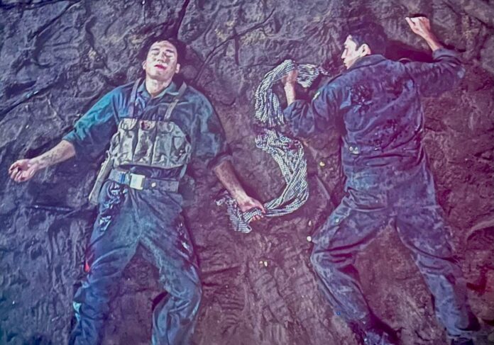 Hình ảnh đắt giá bậc nhất trong Mưa Đỏ (nguồn: internet)