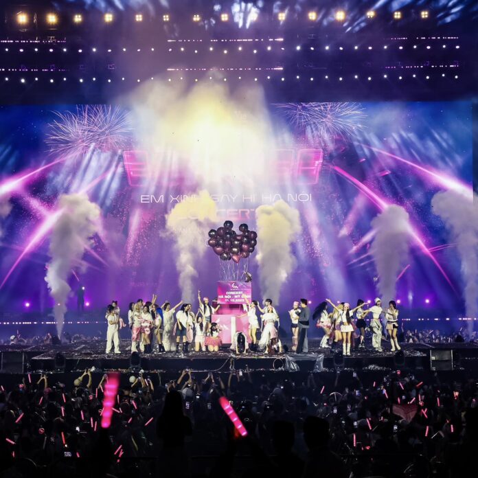 Không khí tại Concert Em Xinh (nguồn: internet)