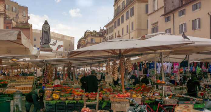 Mercato Campo de’ Fiori (Ảnh: Internet)
