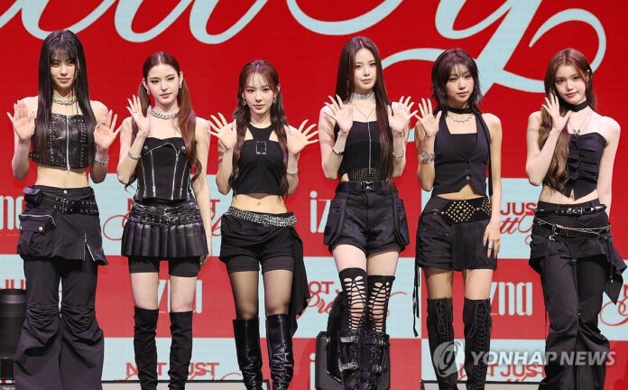 izna tổ chức buổi giao lưu chính thức ra mắt album “Not Just Pretty” (Ảnh: Internet)