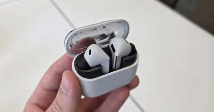 Galaxy Buds 3 FE (Ảnh: Internet) Galaxy Buds 3 FE (Ảnh: Internet)
