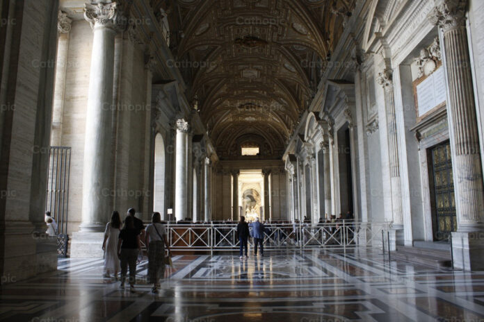 Khu vực tiền sảnh (Ảnh: Internet)