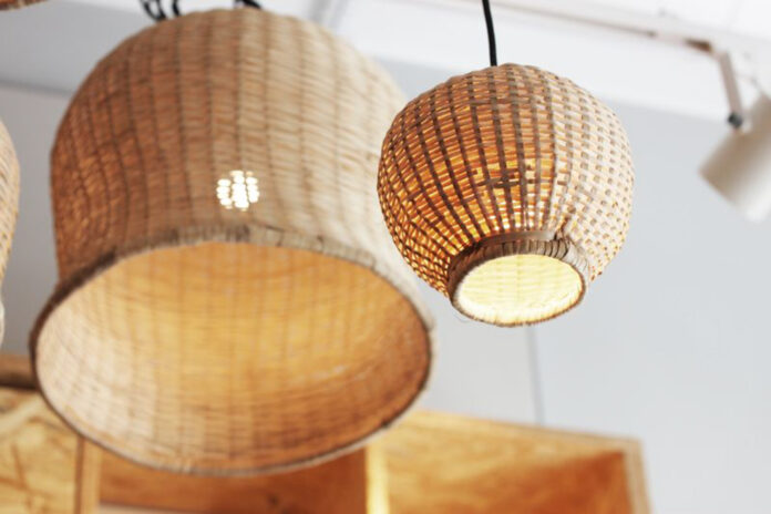 Chụp đèn bằng tre của Tikau (Ảnh: Internet)