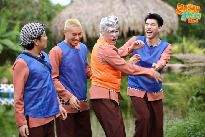 Trường Giang cùng dàn cast trong 2 Ngày 1 Đêm.