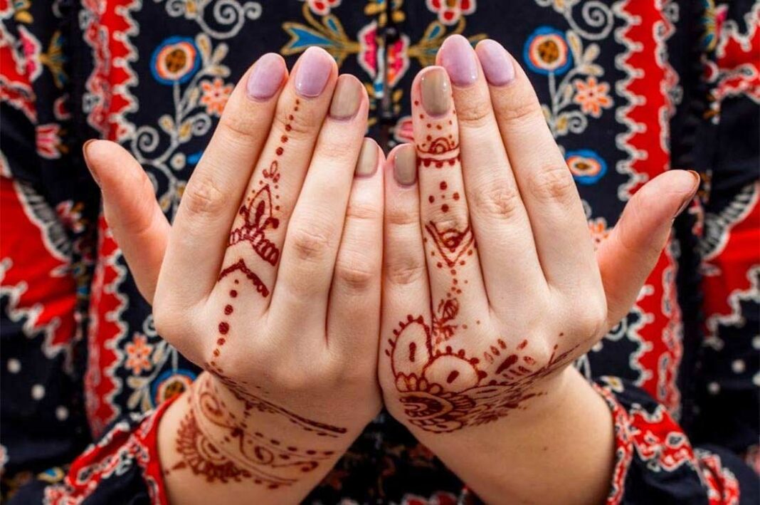 5 mẹo giúp làm mờ hình xăm henna nhanh hơn nhưng vẫn an toàn cho da