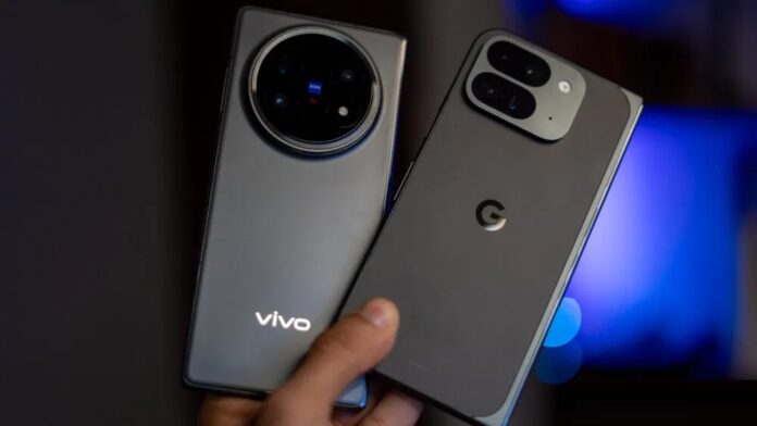 Điện thoại Vivo X Fold 5 và Pixel 10 Pro (Ảnh: Internet) Điện thoại Vivo X Fold 5 và Pixel 10 Pro (Ảnh: Internet)