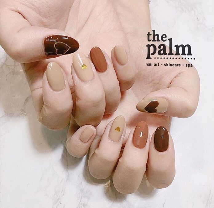 [Fall nails] 300+ mẫu nail tay đẹp cho mùa thu dịu dàng, thơ mộng ấm áp dịu dàng fall nails mẫu nail đẹp Mùa thu nail gấm nail mắt mèo nail mùa thu nail tay đẹp thanh lịch thơ mộng