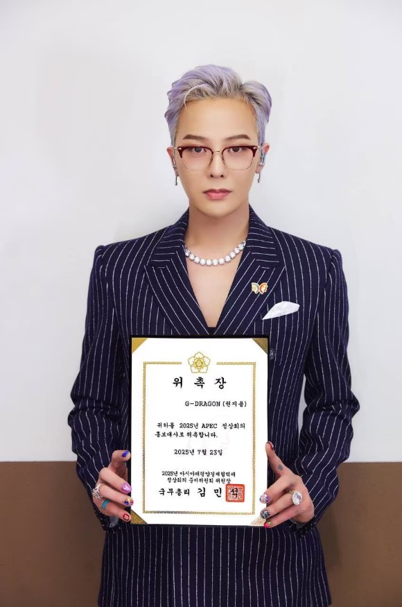 G-DRAGON là nghệ sĩ Kpop duy nhất biểu diễn tại tiệc chiêu đãi APEC