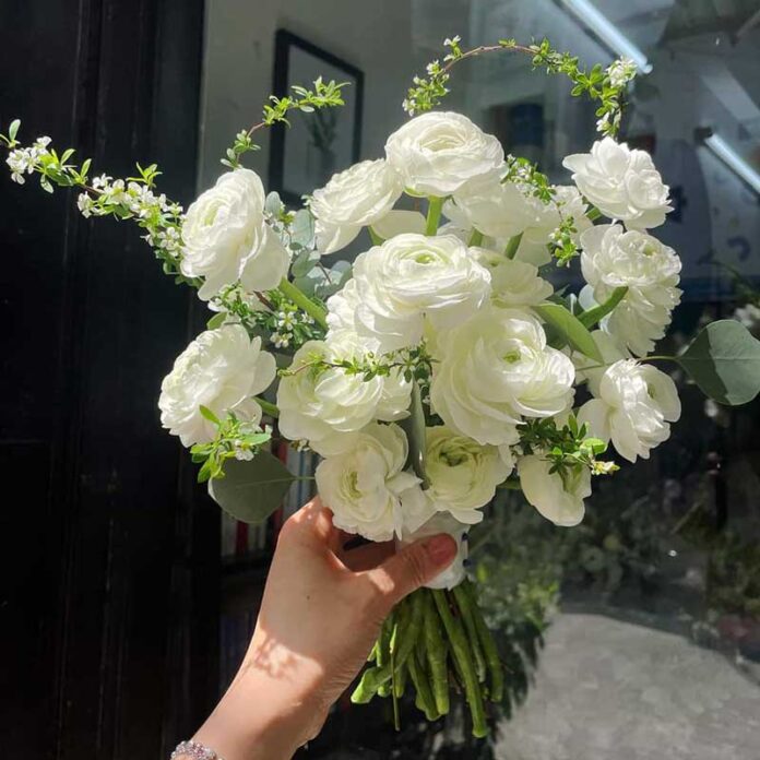 Hoa Mao Lương trắng tinh tế