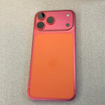 iPhone 17 Pro bị đổi màu (Ảnh: Internet)