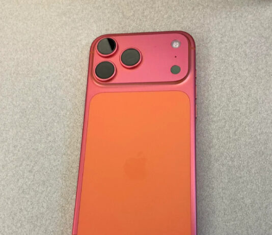 iPhone 17 Pro bị đổi màu (Ảnh: Internet)