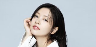 Đây là lần tái xuất màn ảnh nhỏ đáng chú ý của Jung So Min sau một thời gian tập trung cho điện ảnh và sân khấu. Nữ diễn viên được khán giả biết đến rộng rãi qua các bộ phim như Because This Is My First Life , Monthly Magazine Home và My Father is Strange – nơi cô ghi điểm nhờ khả năng thể hiện nội tâm nhân vật sâu sắc (Ảnh: Internet)