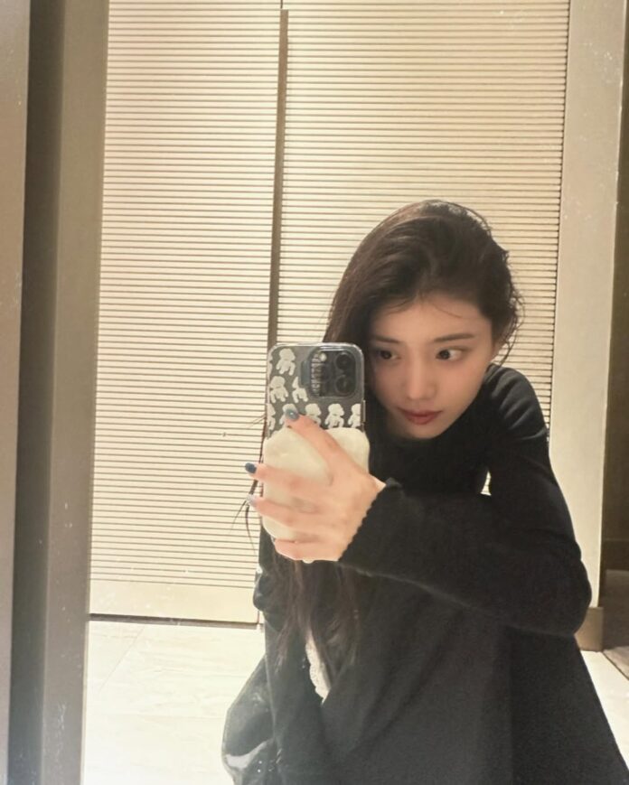 Trước khi debut cùng Kep1er, Xiaoting từng gây chú ý tại chương trình Girls Planet 999 với ngoại hình được ví như “nữ chính K-drama bước ra từ màn ảnh” (Ảnh: Internet)