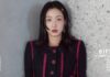 Kim Go Eun chia sẻ về “sự thật đau lòng” đằng sau việc giữ dáng Kim Go Eun từ lâu được công chúng yêu mến bởi sự chân thật và gần gũi – một hình ảnh hiếm thấy giữa thế giới showbiz đầy áp lực ngoại hình. Cô từng chia sẻ rằng mình không muốn theo đuổi “chuẩn đẹp” cứng nhắc mà xã hội áp đặt, thay vào đó muốn trở thành người truyền cảm hứng về sự tự tin và lòng tự trọng cho phụ nữ trẻ (Ảnh: Internet)