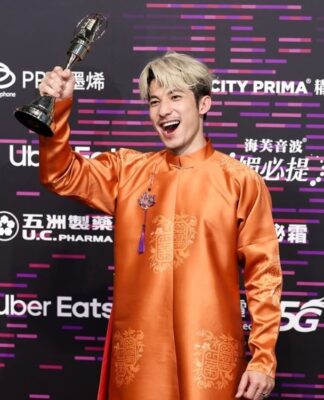 Nhìn lại thành công của bộ phim “Bác Sĩ Tha Hương” giúp Liên Bỉnh Phát giành “Thi đế” Kim Chung (Ảnh: Internet)