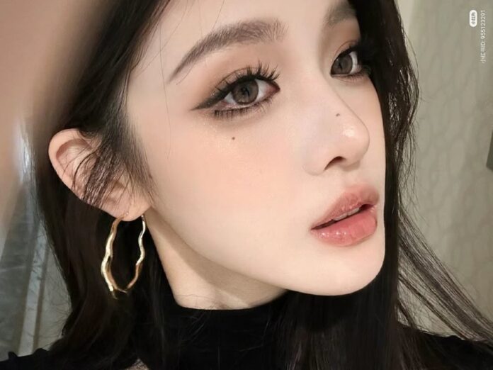 Tông Soft Gothic Glam