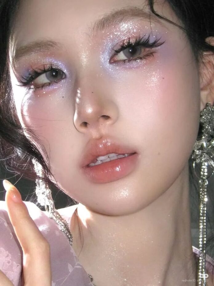 Tông Chrome Holographic