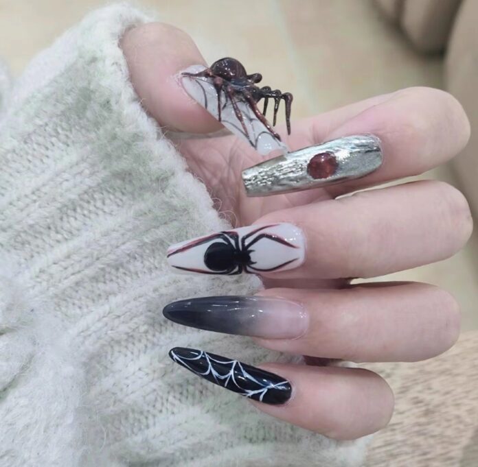 Mẫu nail Halloween đẹp "sang chảnh" quyến rũ (Ảnh: Internet)