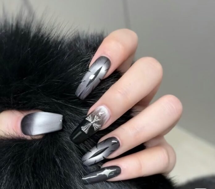 1001+ mẫu nail Halloween đẹp độc đáo, vừa kinh dị vừa ấn tượng ấn tượng độc đáo halloween Halloween nails kinh dị mẫu nail đẹp nail Halloween đẹp rùng rợn sang chảnh