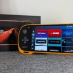 Máy chơi game KONKR Pocket FIT kèm hộp (Ảnh: Internet)