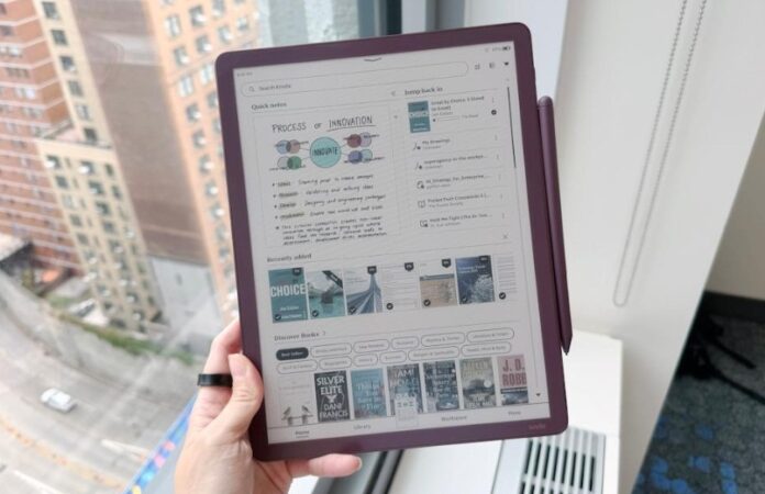 Máy tính bảng Kindle Scribe Colorsoft (Ảnh: Internet)