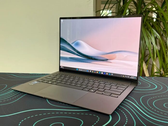 ASUS ZenBook S 14 (Ảnh: Internet)