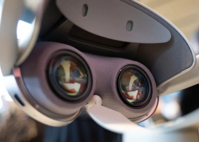 Mặt kính của Galaxy XR (Ảnh: Internet) Mặt kính của Galaxy XR (Ảnh: Internet)