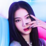 Isa, tên thật là Lee Chaeyoung (sinh năm 2002), đảm nhận vai trò main vocalist của nhóm STAYC – nhóm nữ 6 thành viên ra mắt năm 2020 dưới trướng High Up Entertainment (Ảnh: Internet)